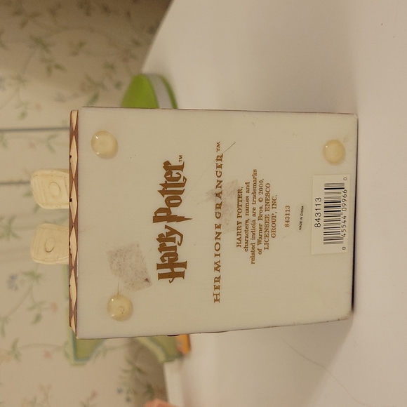 Hermione Granger Book End - Picture 5 of 5